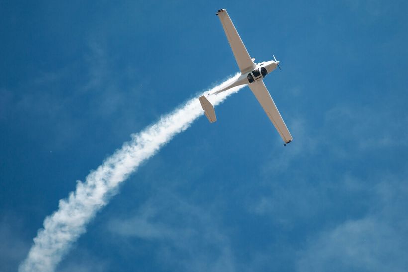 Akrobatický let lietadlom